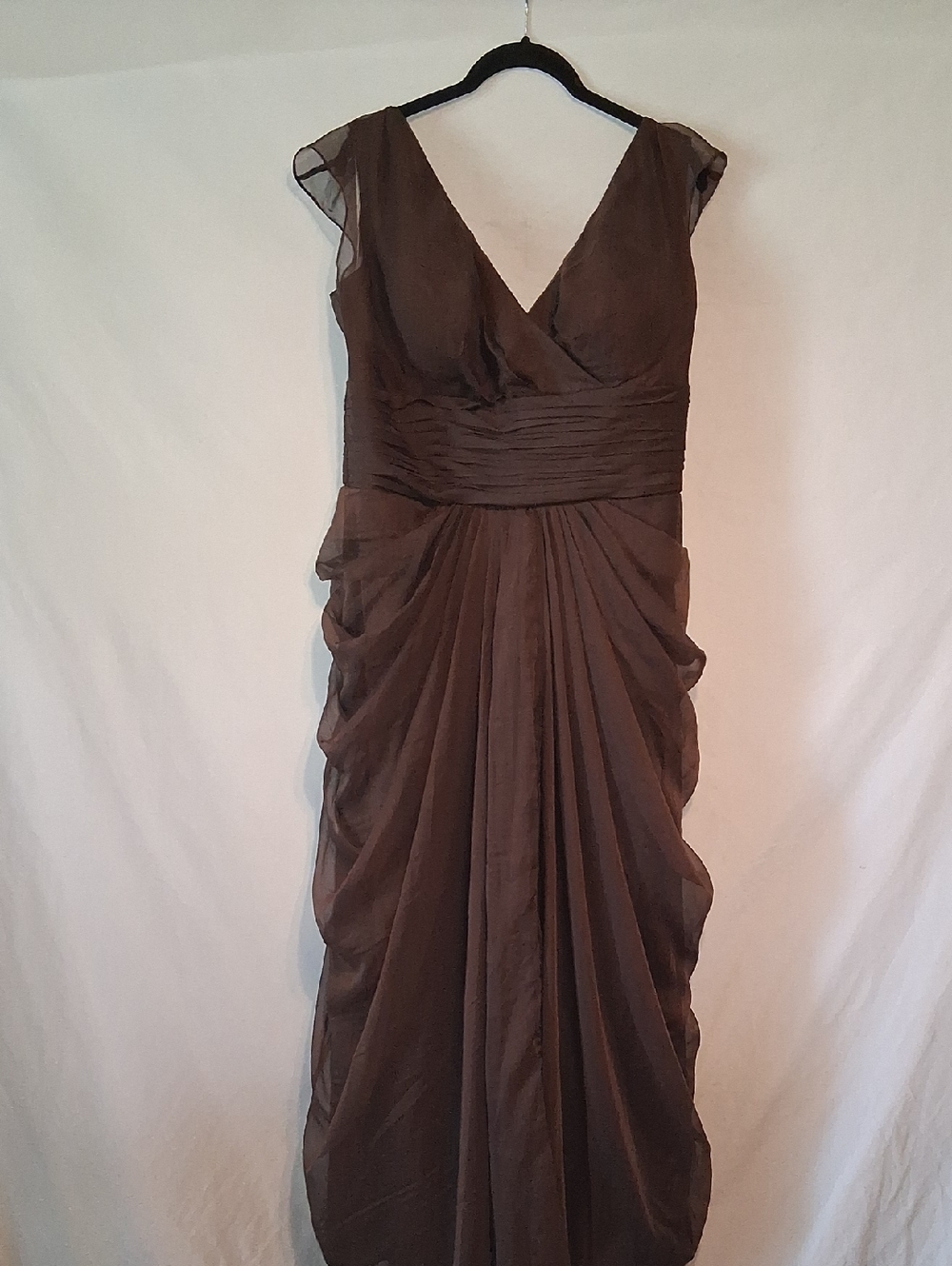 Elegant Brown V-Neck Ruched Maxi Dress